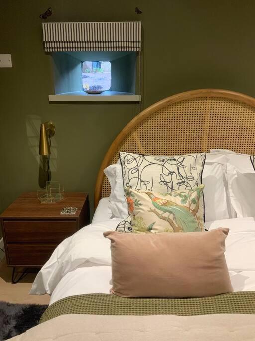 The Cart House - Beautiful Contemporary Barn - Hot Tub Apartment Bridgnorth Ngoại thất bức ảnh